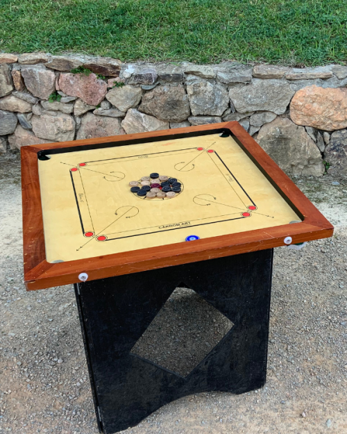 LA CASE DU JEU : CARROM