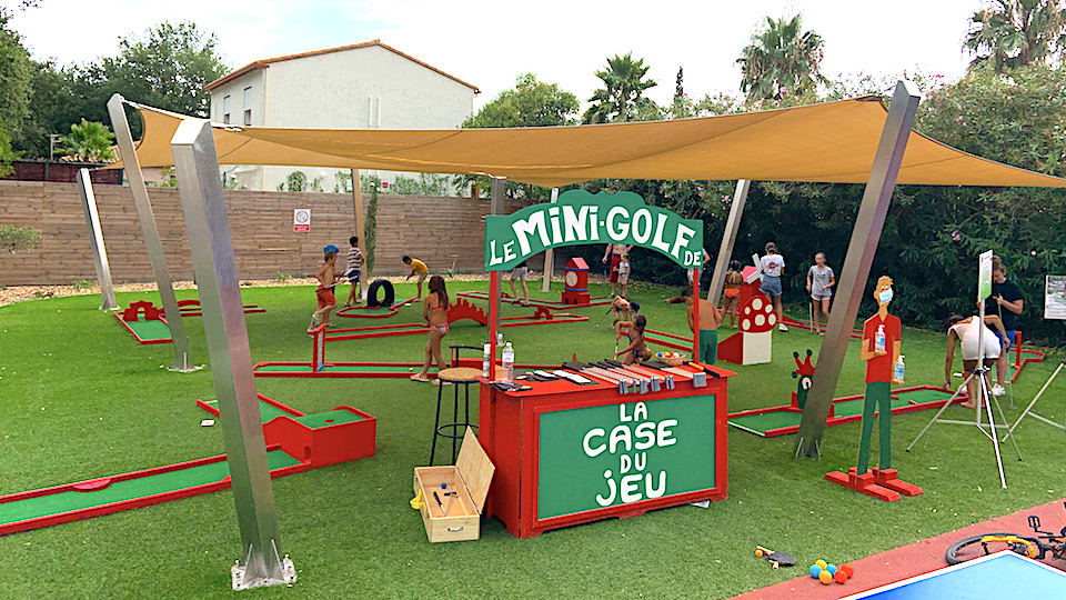 La Case du Jeu : mini-golf-animation.jpg